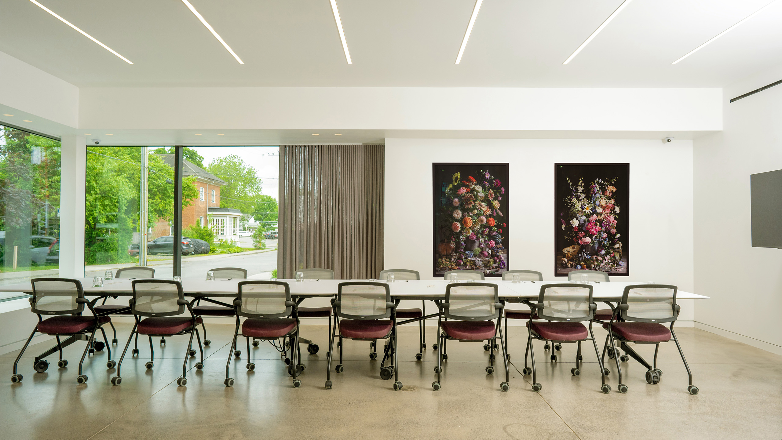 The Barlow Room set up for a corporate meeting.